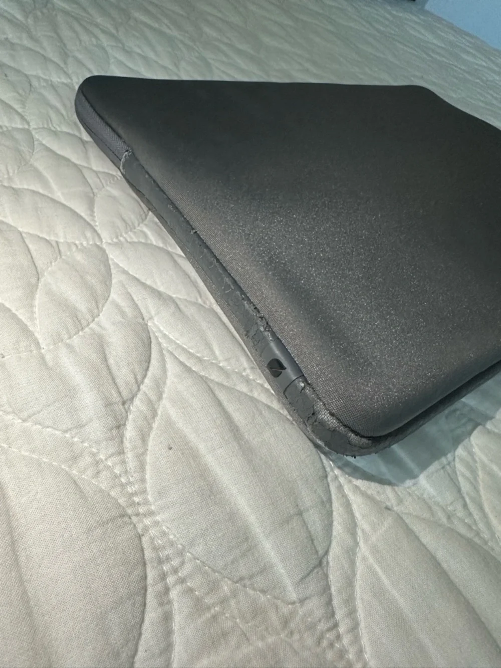 Incase Charcoal Gray Zipped Laptop Sleeve